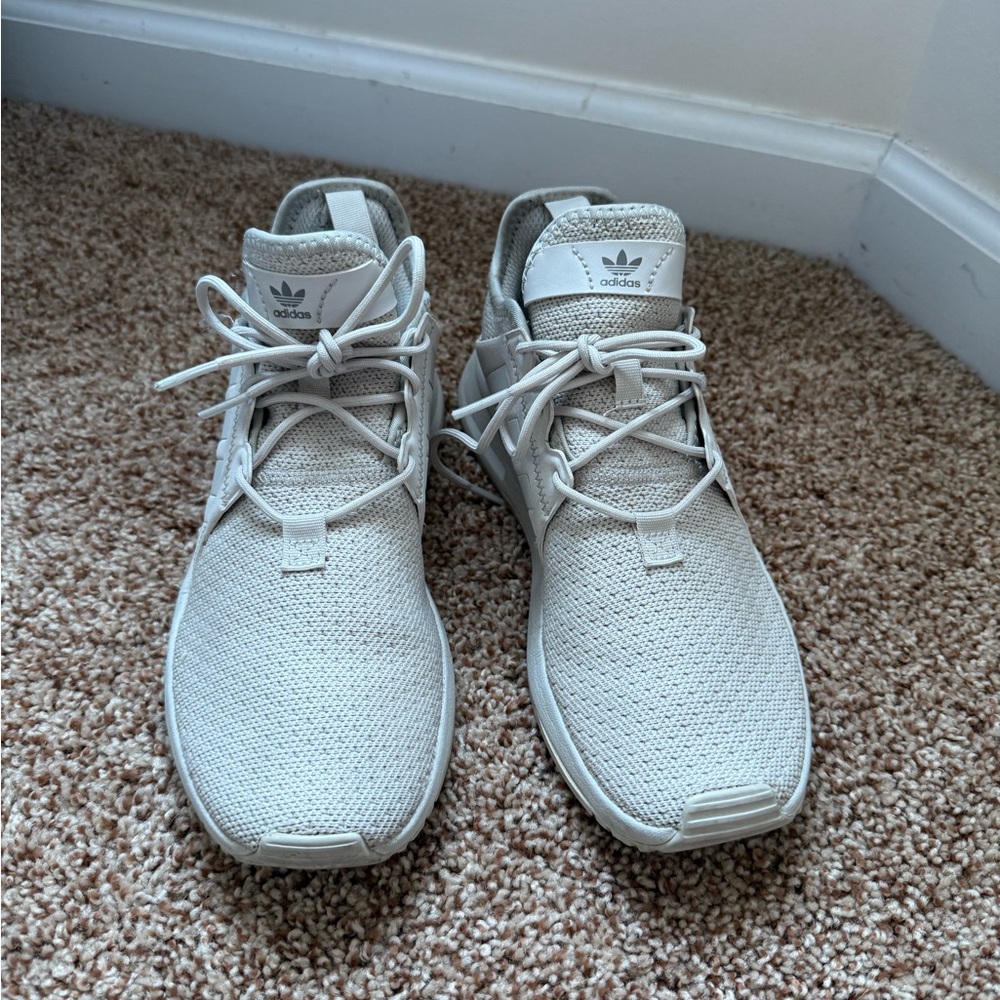 Adidas Women’s Cream Sneakers